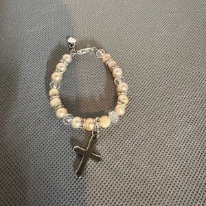 Brand New Girls Cross/Pearl/Crystal bracelet 6 inches